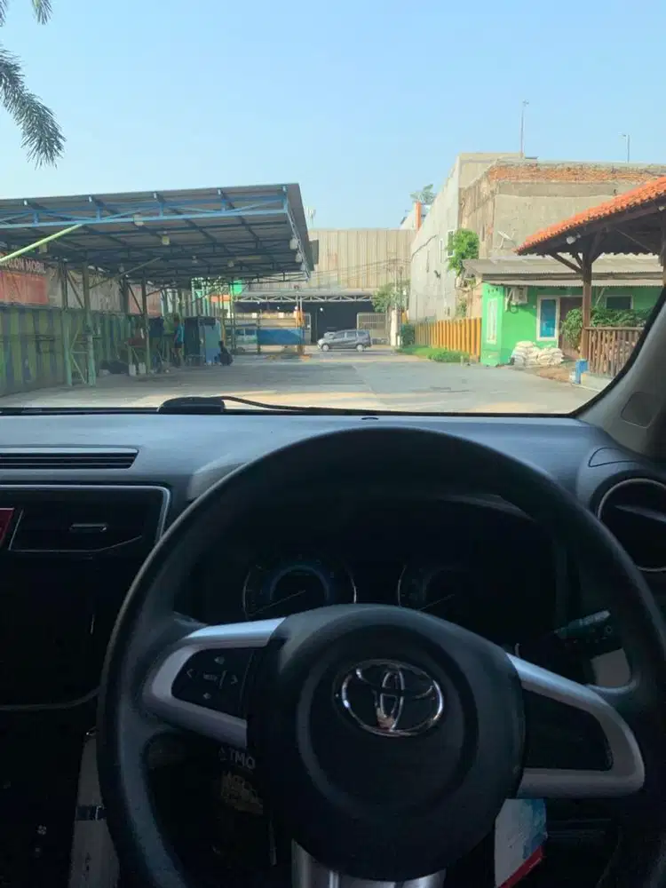 Kasir Carwash Wanita