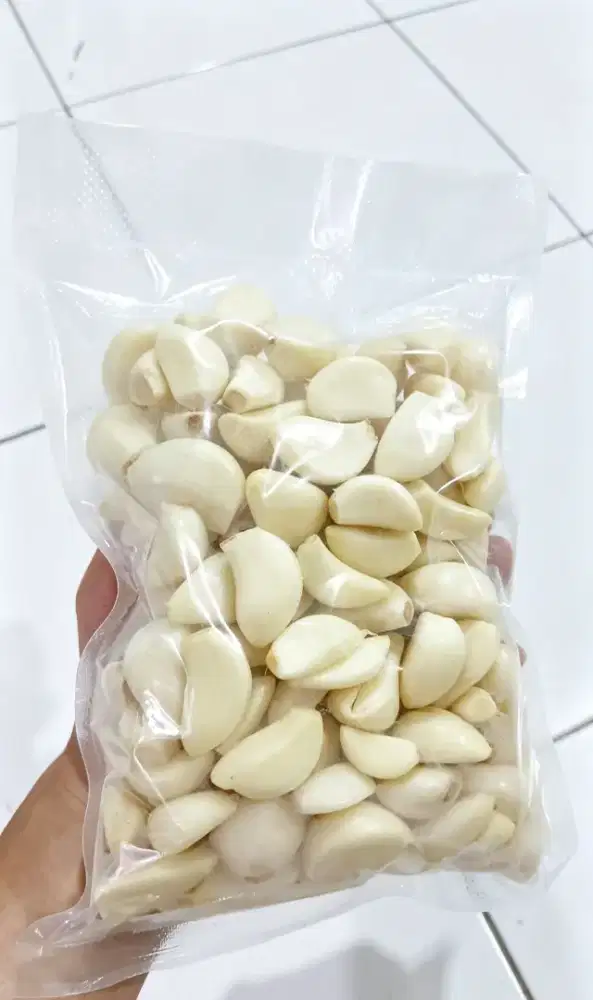 Bawang putih kupas bersih