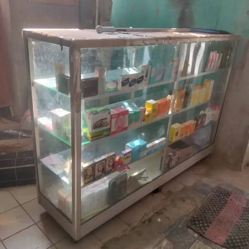 Jual cepat etalase kaca