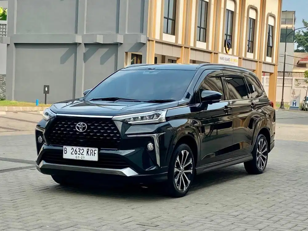Toyota VELOZ 1.5 Q NON TSS AT Bensin 2024 Hitam 2025 Mobil Bagus