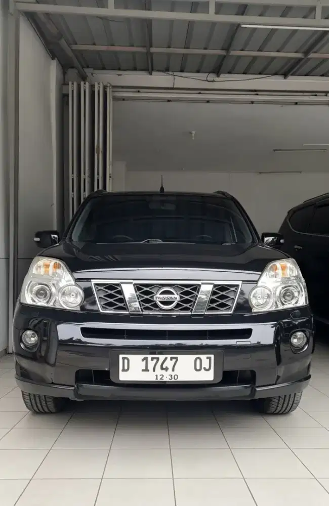 Nissan Xtrail 2.0 AT 2011 | 2012 istimewa (Cash KreditTukerTambah)
