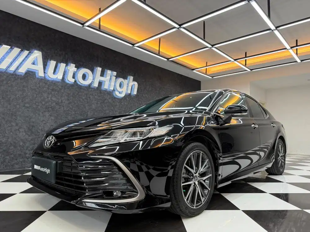 DP10% [Km8.000] Camry V 2022 Black Reg 2023 #AUTOHIGH