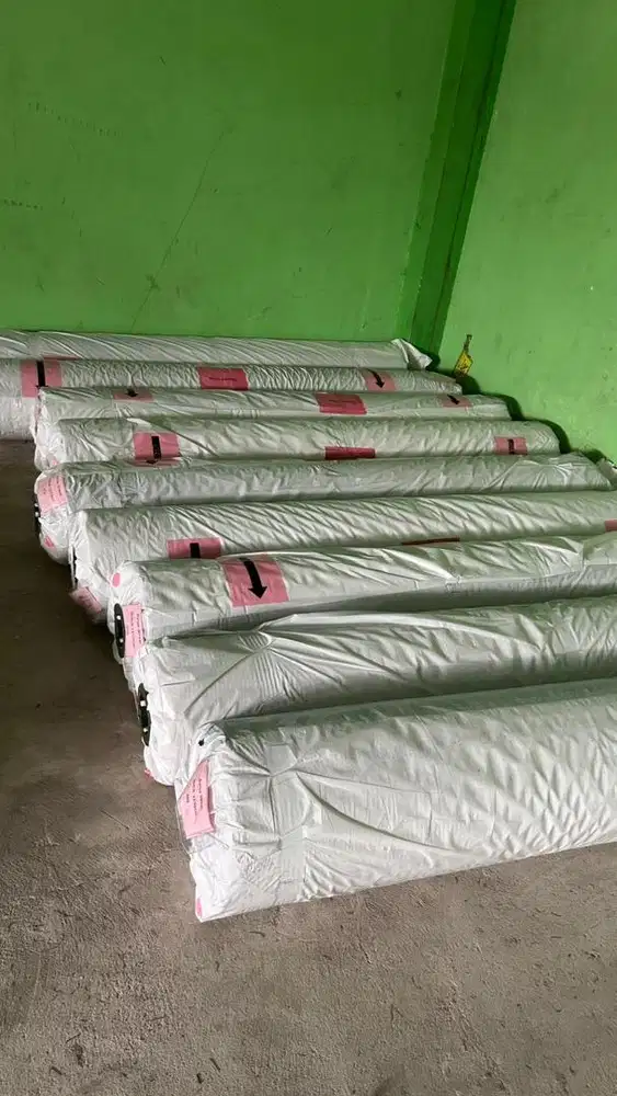 Karpet rumput sintetis murah untuk dekorasi