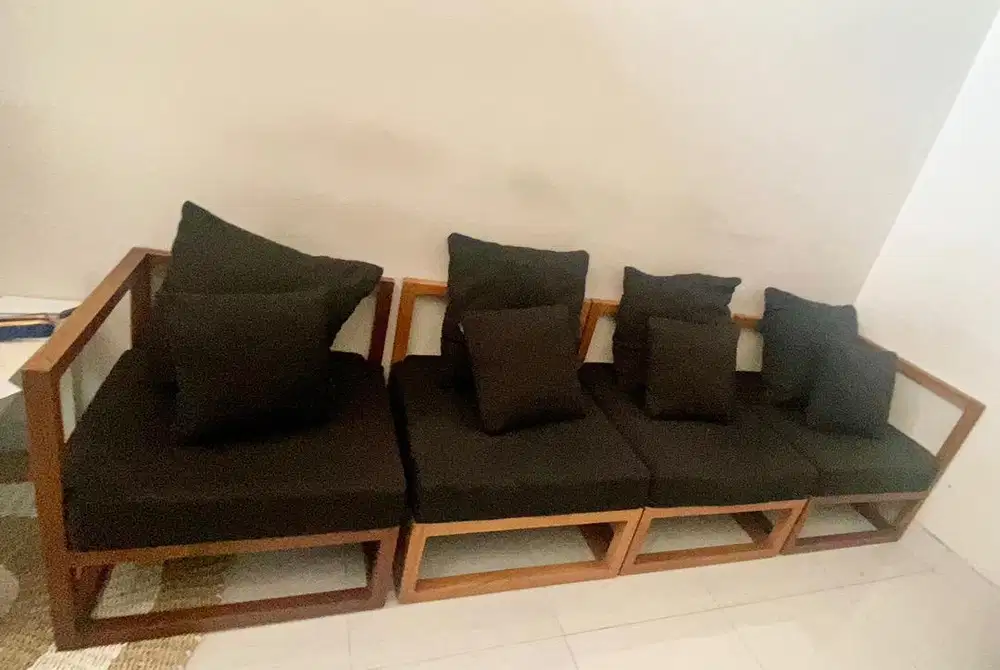 Kursi tamu merek Xionco 4 unit
