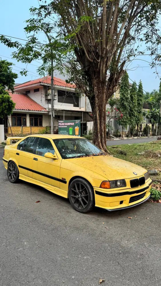 BMW e36 320i LE