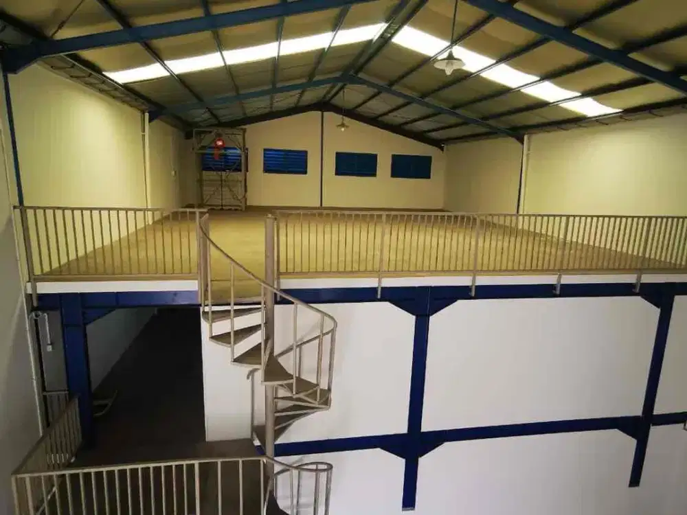 Disewakan gudang siap pakai cocok untuk logistik, distribusi & storage di Daan Mogot Tangerang