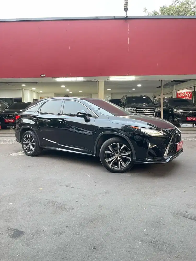 Lexus RX200T Luxury AT 2017 Hitam Sunroof