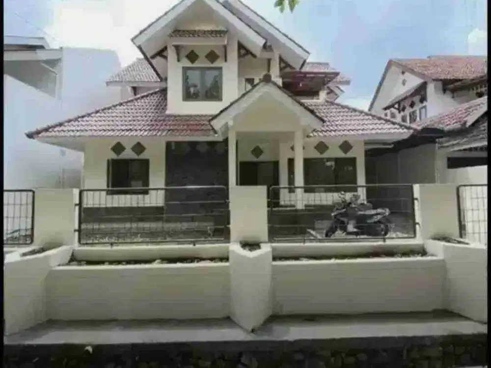 RUMAH MEGAH DI KEMANG PRATAMA