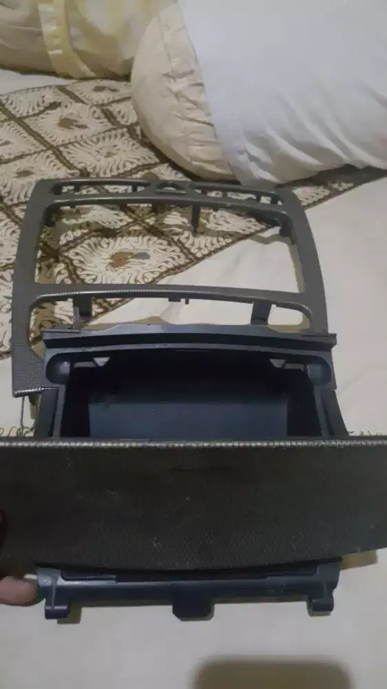 frame radio dan asbak mercedes benz w203