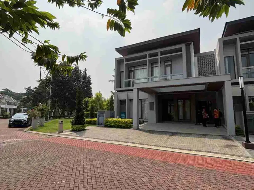 Rumah Show Unit Full Furnished Mewah Menteng Grand - Gading Serpong