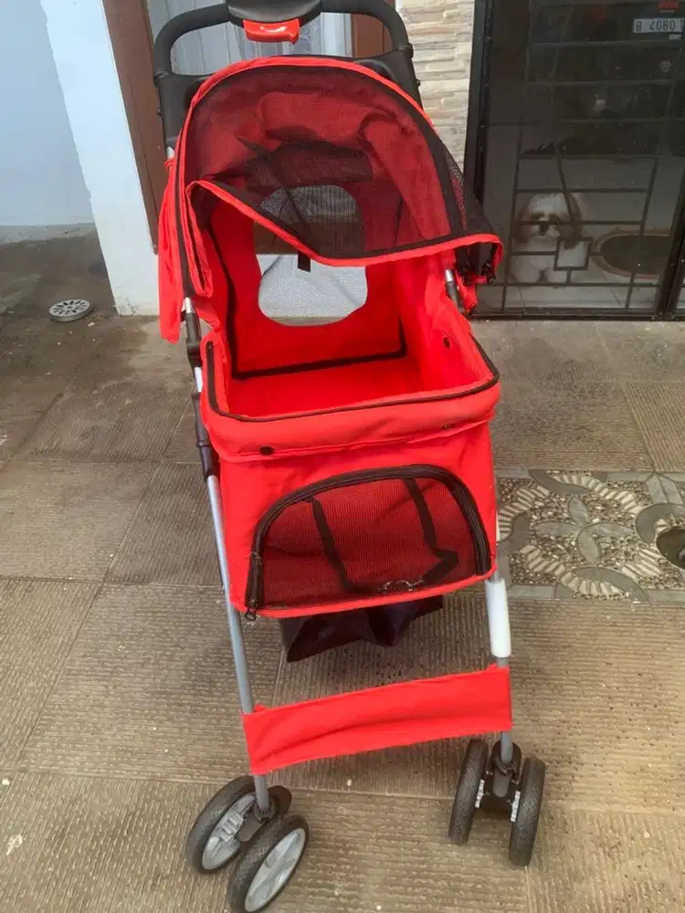 Stroller Hewan second