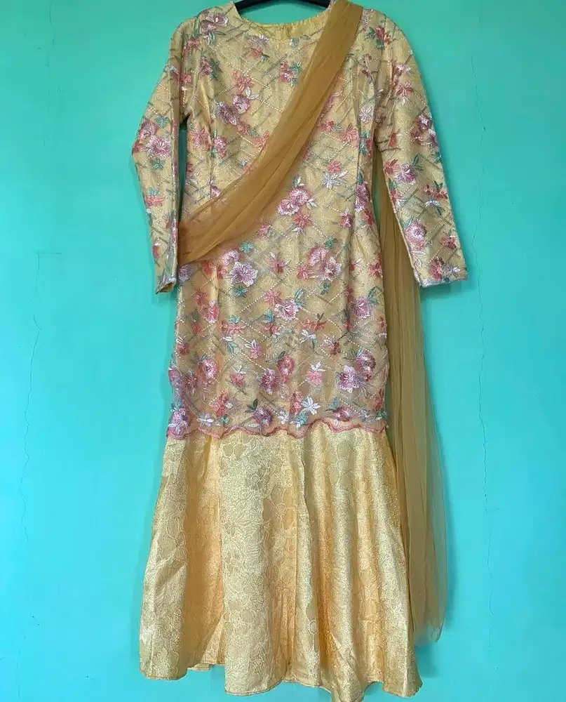 Gaun dress duyung