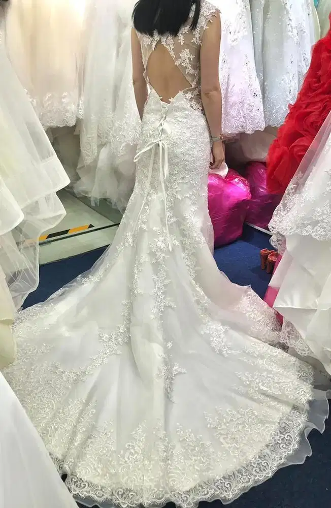 Dress wedding baru