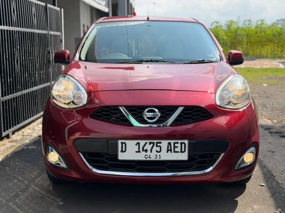 Nissan marc xs 2015