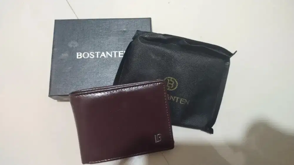 Dompet bostanten