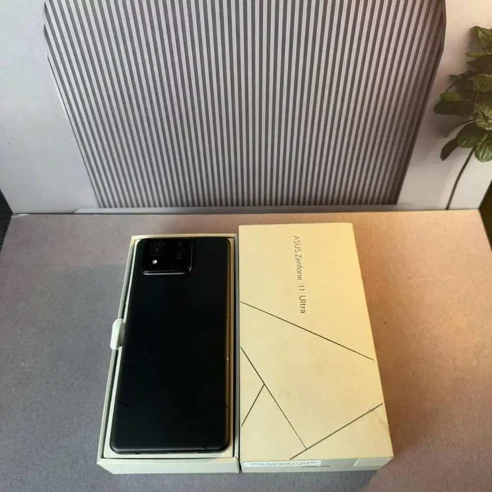 Asus Zenfone 11 Ultra 12/256gb Resmi Indo