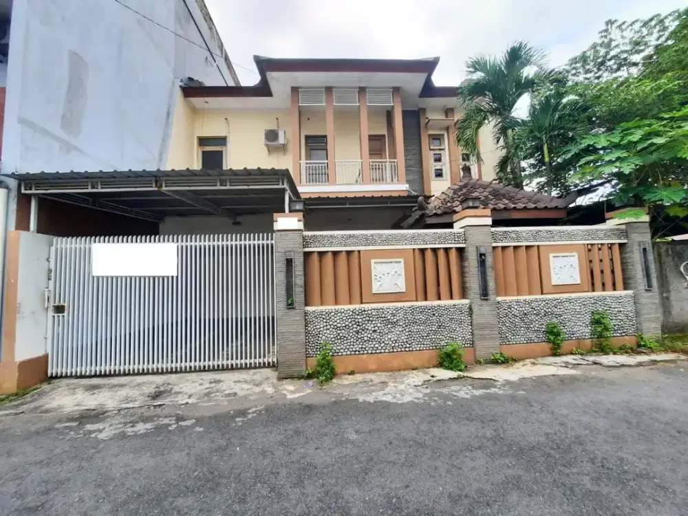 DEKAT UGM Rumah Mewah SAWITSARI Condongcatur Jl Kaliurang Furnished Dekat Pogung Baru, Pandega, Gejayan Concat, UNY,UPN,UII Condong Catur Depok Sleman