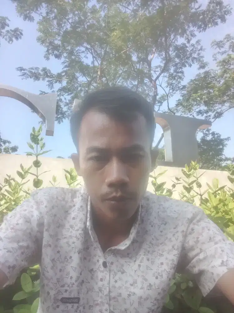 Mencari pekerjaan supir pribadi/dripers