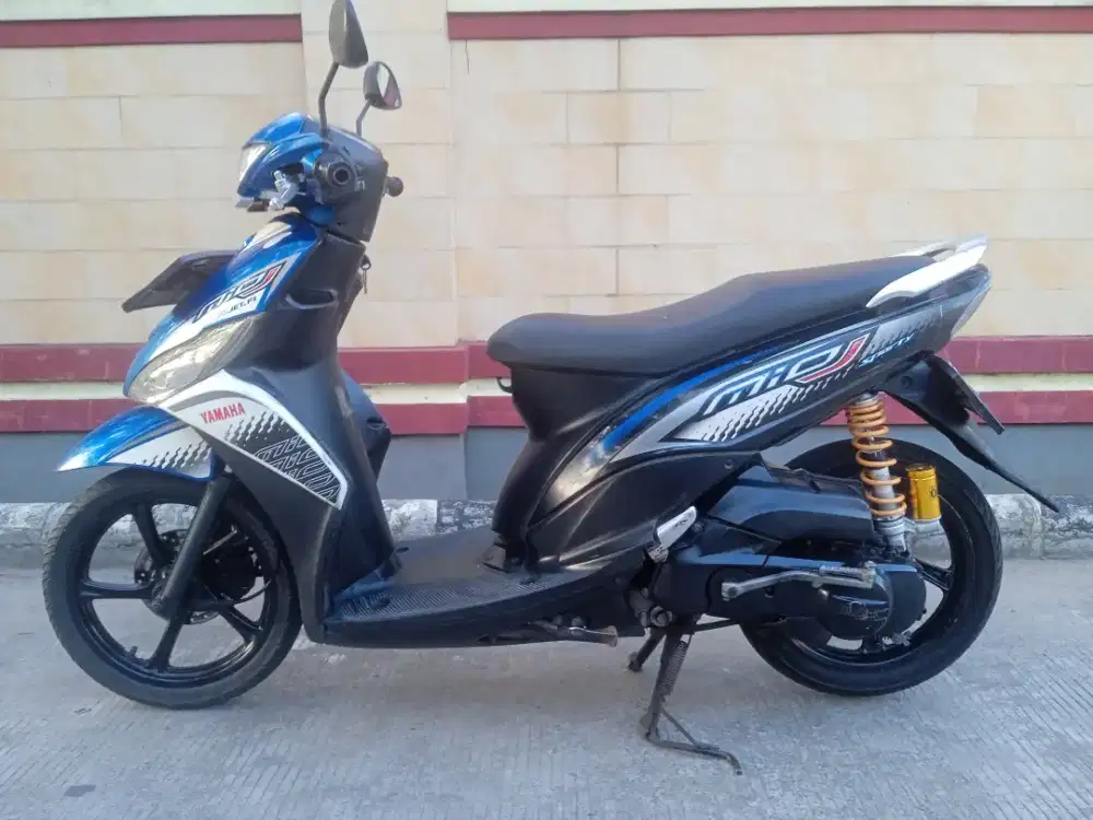 Dijual Yamaha Mio J thn 2013 mulus komplit PAJAK panjang