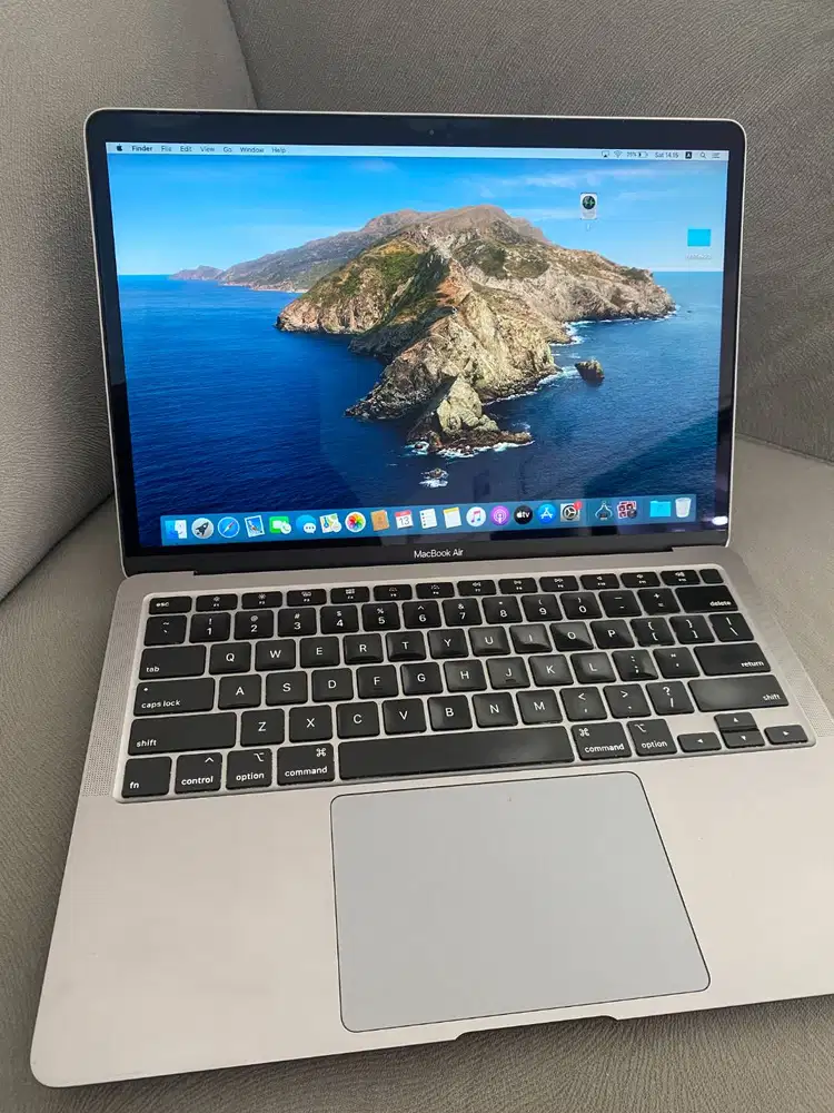 Macbook air 2020 i3 8/256