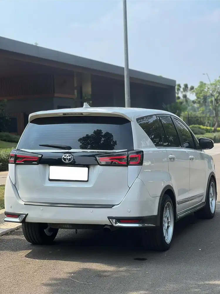 (MODS 120 JT) Kijang Innova Reborn V Diesel 2018 Solar Matic Istimewa