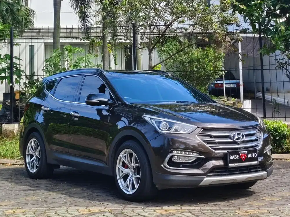 HYUNDAI SANTA FE limited 2.2 CRDI AT 2017 tangan pertama dari baru