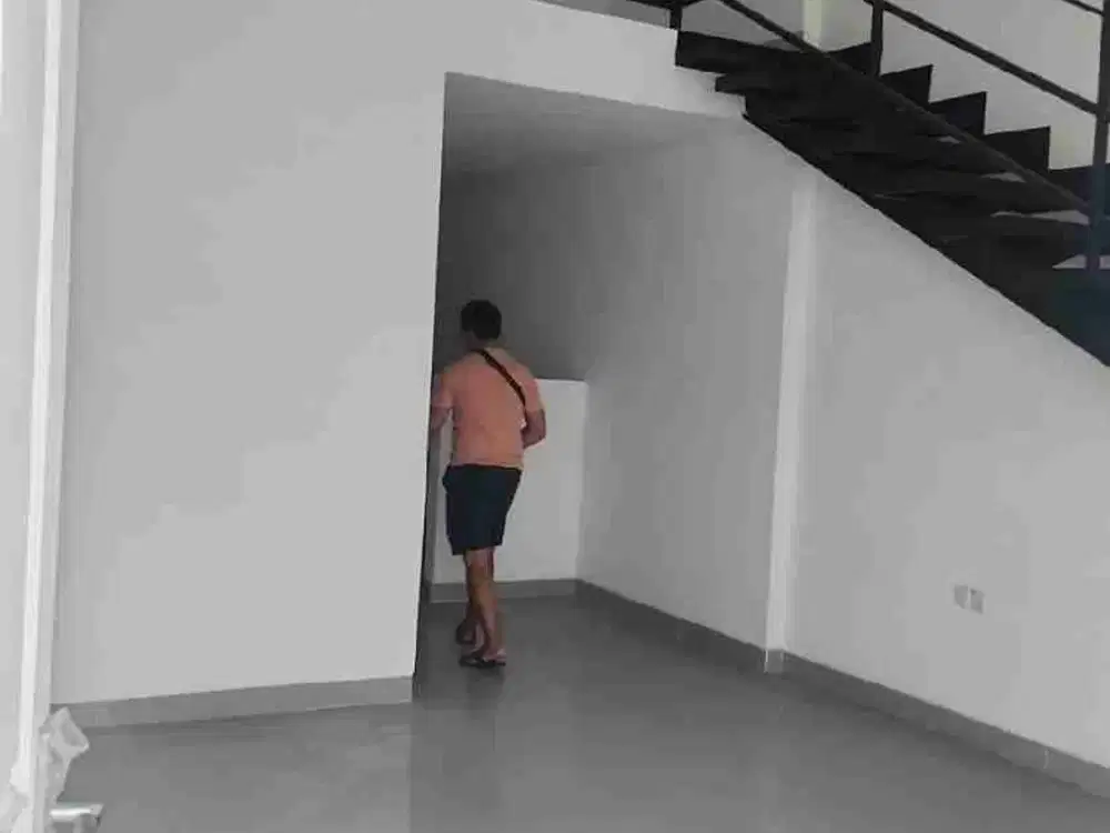 rumah sudah renovasi,siap huni di komplek bumi asri bandung