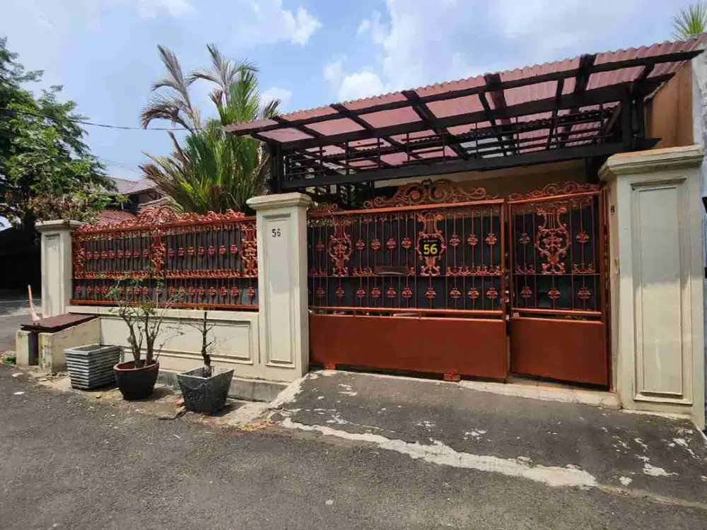rumah second hook non komplek di Pondok Bambu Jaktim