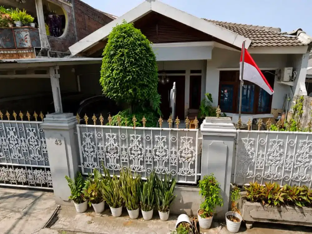 Rumah Nyaman Siap Huni di Pesanggrahan, Jakarta Selatan
