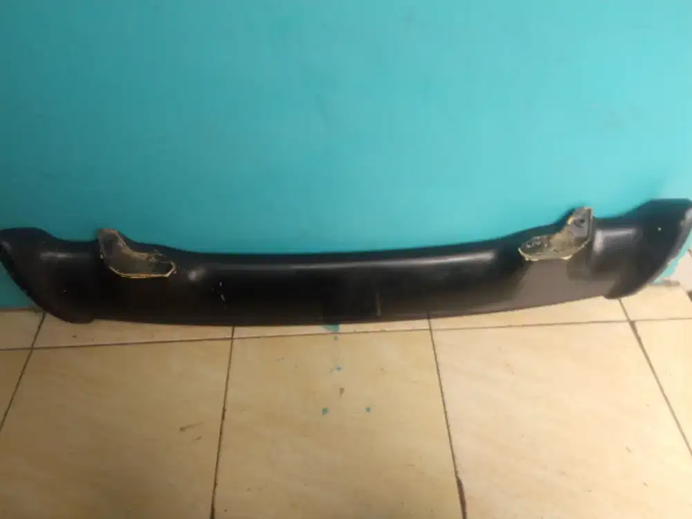 Vender sayap atas all mobil sedan