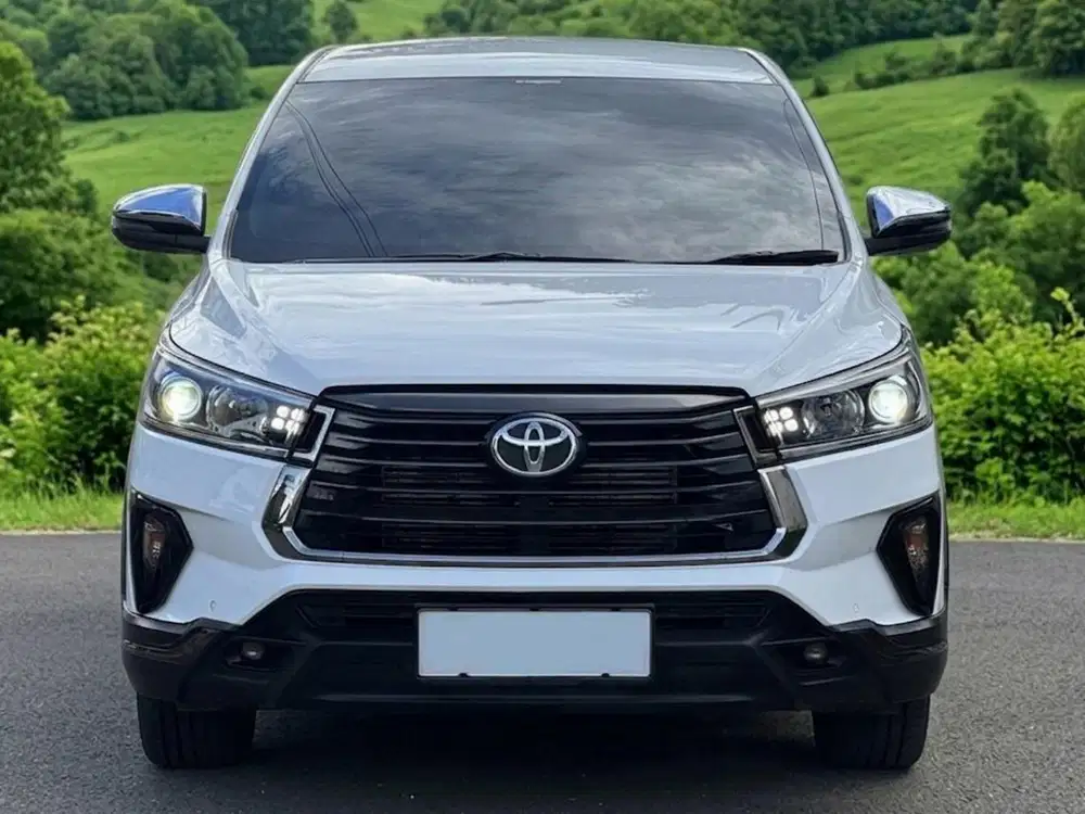 Toyota Venturer 2.4 AT
Th : 2022