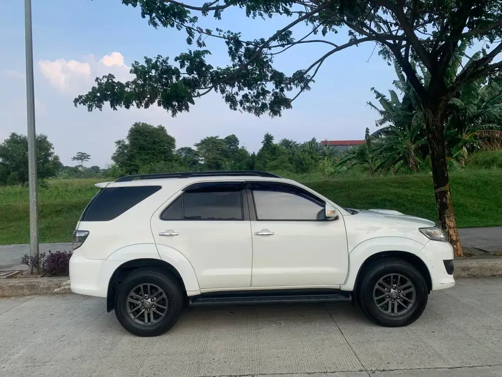Toyota Fortuner 2012 Diesel