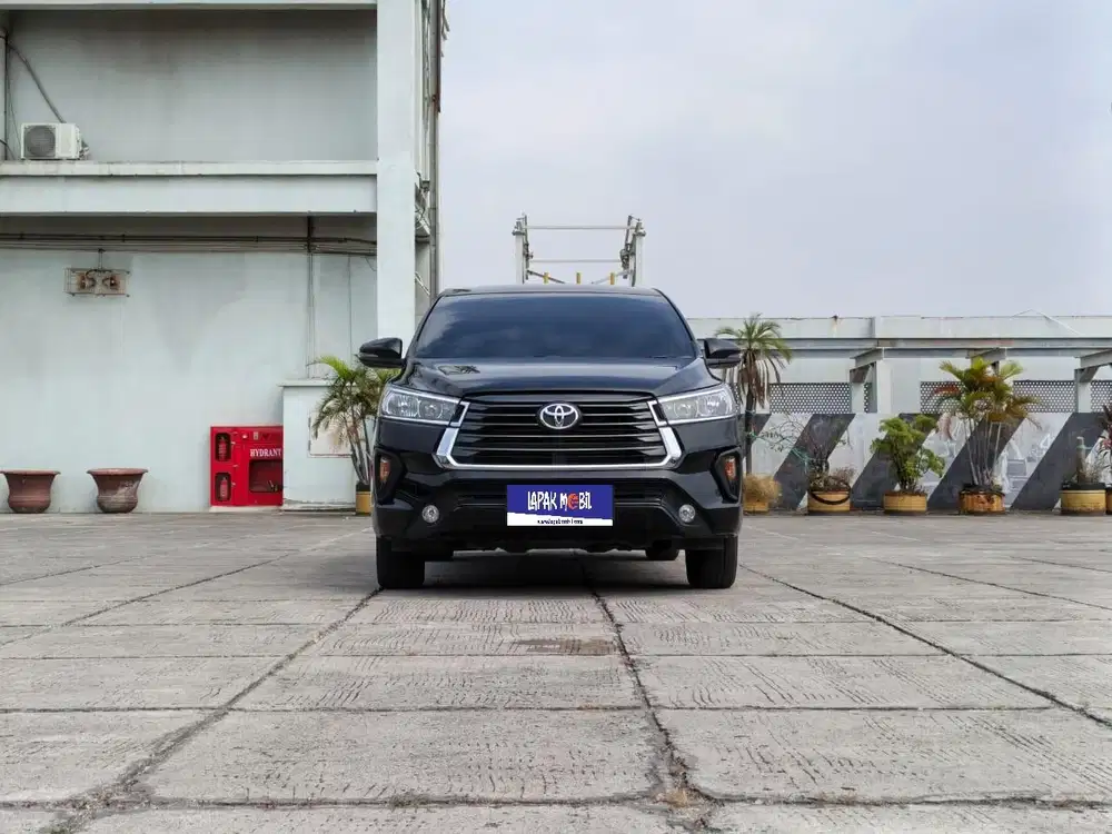Toyota Innova Reborn 2.4 G MATIC AT Diesel 2025 Hitam KM 32RB