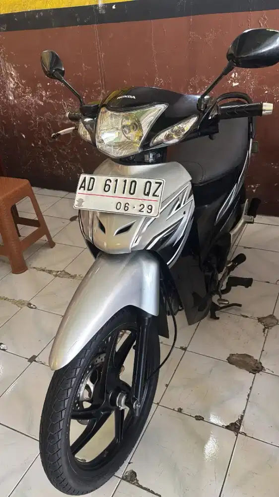 FIT X 2008 KARANGANYAR