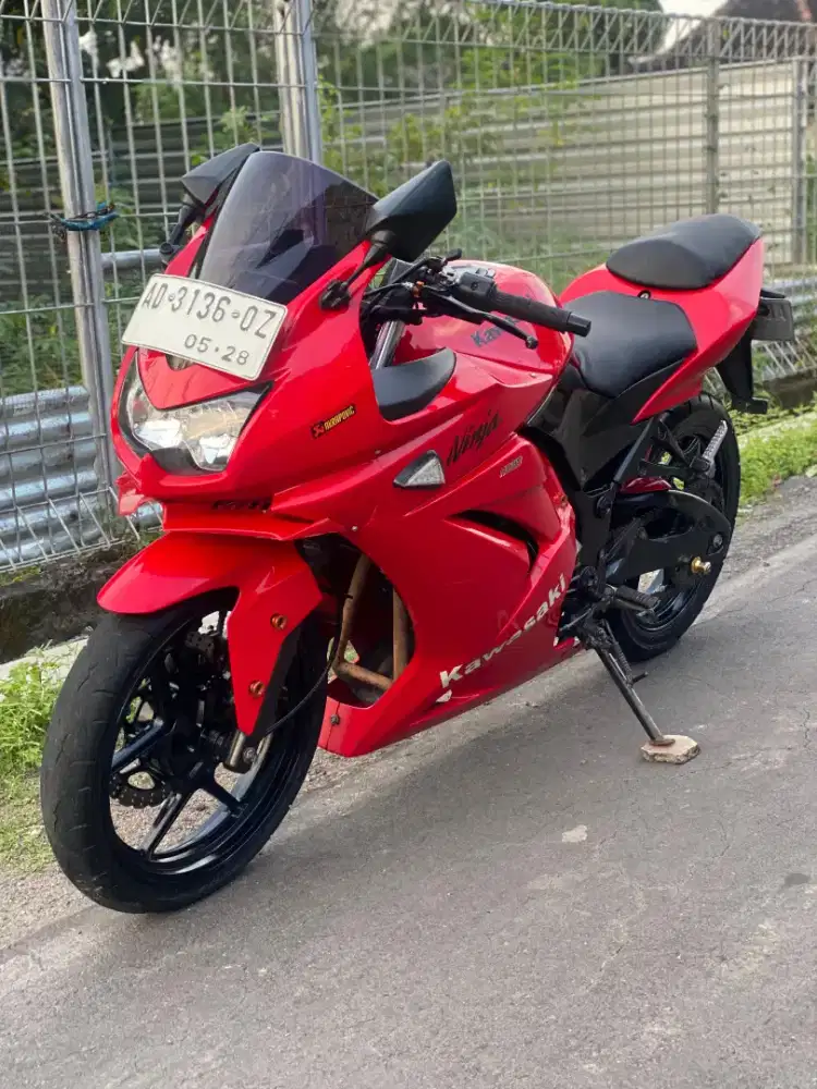 Kawasaki Ninja 250R 2011 AD KARANGANYAR