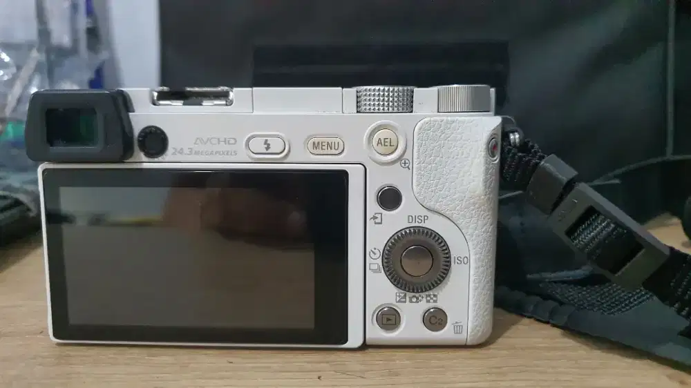 Kamera Mirroless Sony @6000