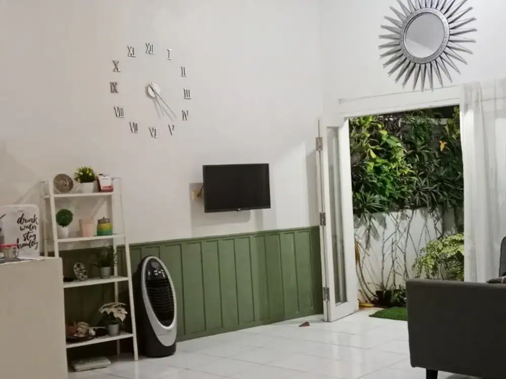 Disewakan Rumah di kencanaloka, BSD City