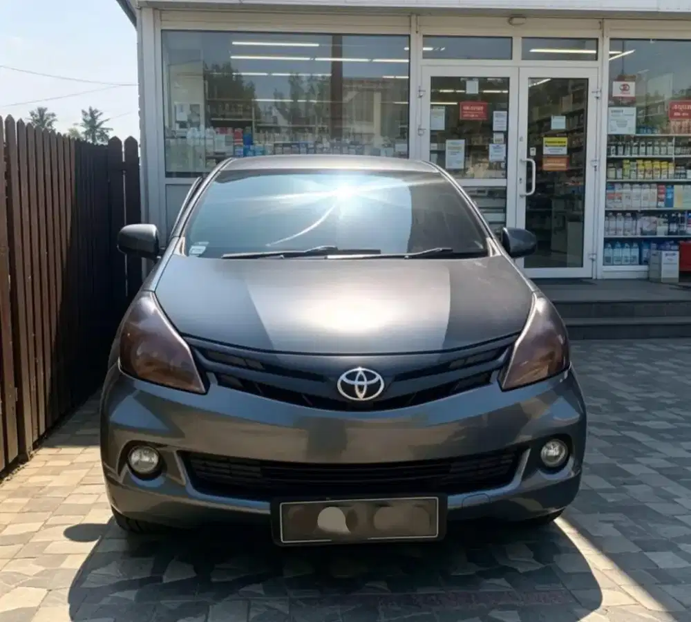 Toyota Avanza Tahun 2012