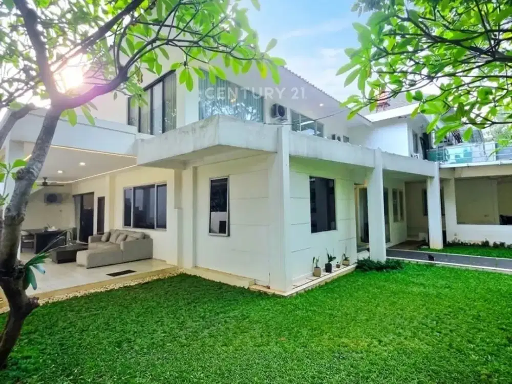 Dijual Rumah Luas Prestisius  Jl Kerinci Kebayoran Baru