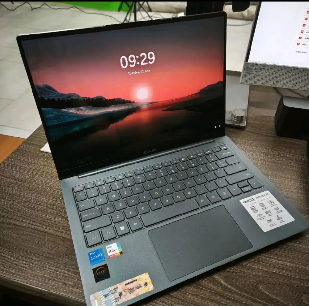 Axioo HYPE-R5 OLED Core i5, RAM 24 gb