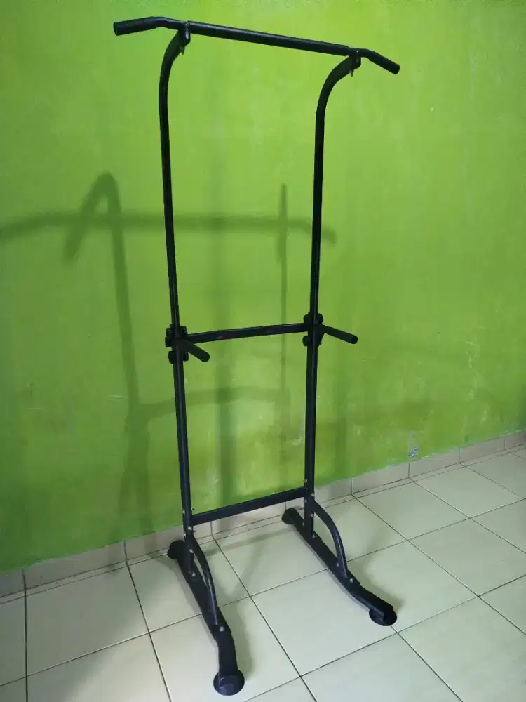 Pull Up Station