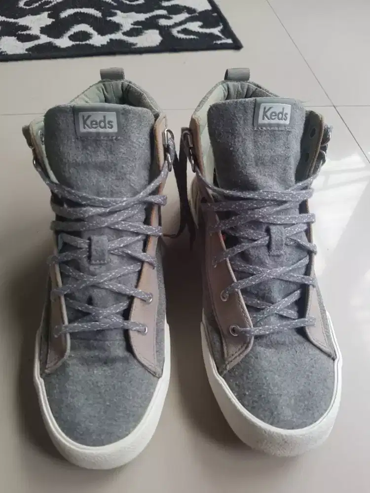 Jual preloved sepatu Keds