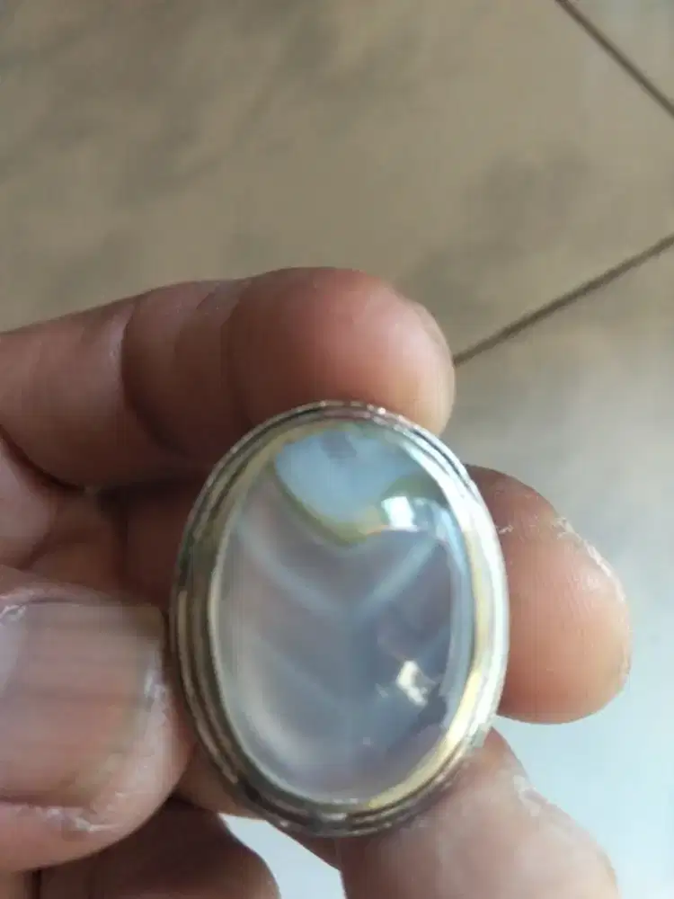 Batu junjung Drajat kristal