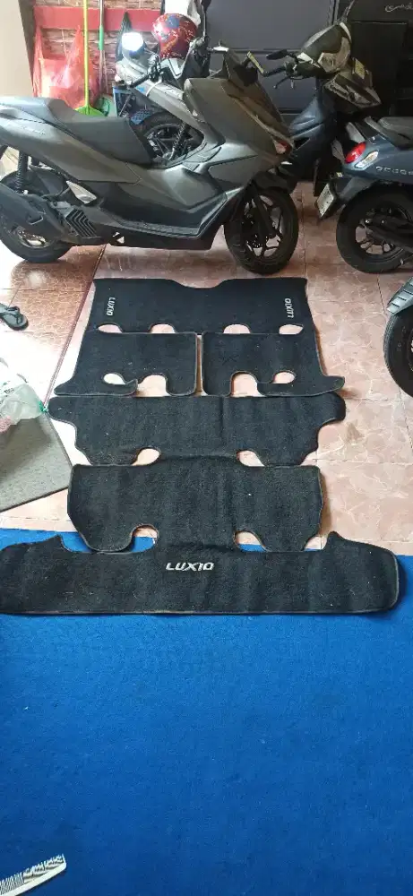 Karpet ORI mobil Daihatsu luxio