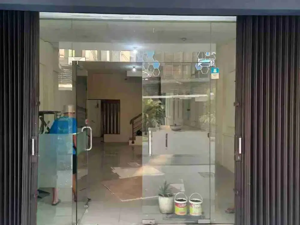 sewa ruko 3 lantai tangcity mall