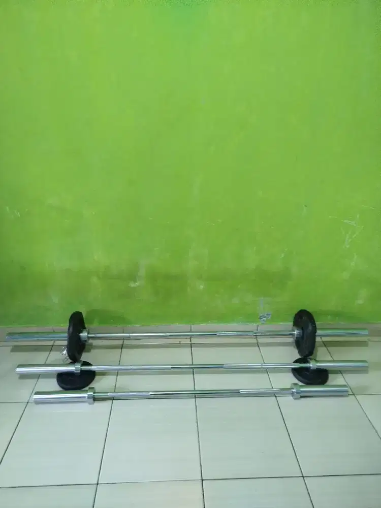 Olympic Barbel & Plate iron Barbel
