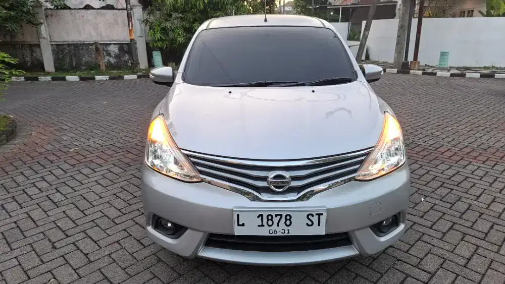 Grand Livina 1.5 XV AT pmk 2017