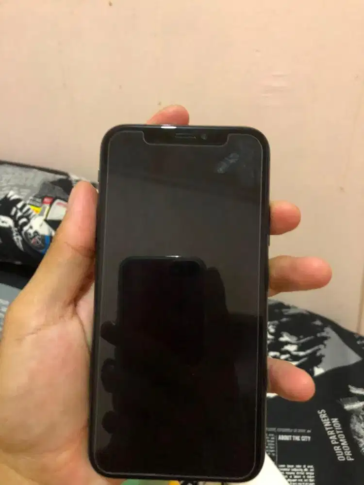 Hp IPHONE X dijual kondisi bekas seperti baru