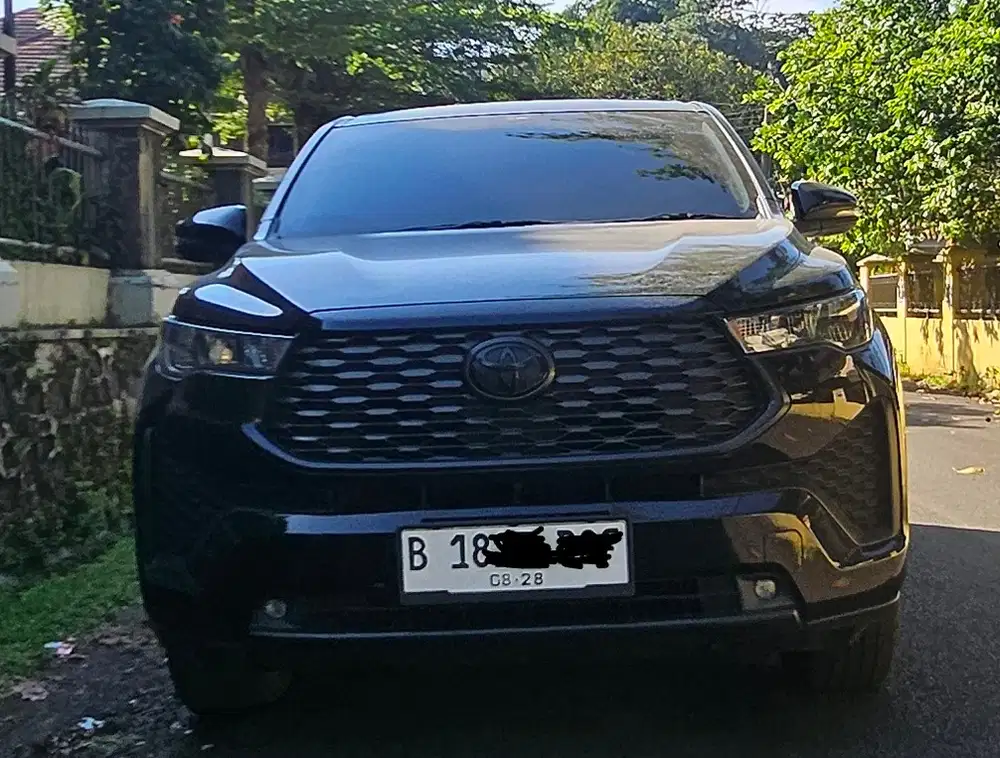 Toyota Kijang Innova 2023 Bensin