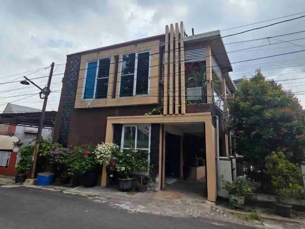 Rumah 2 Lantai Siap Huni di Jatingaleh Candisari Semarang